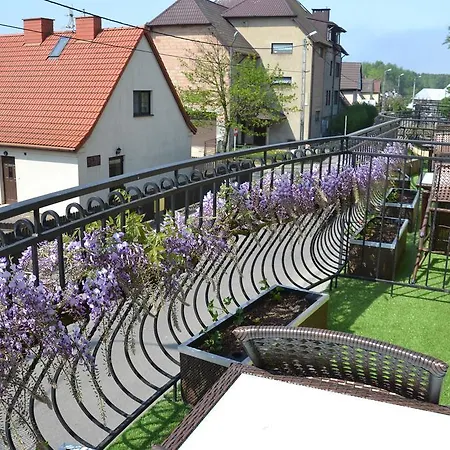 Frühstückspension Helena 3*