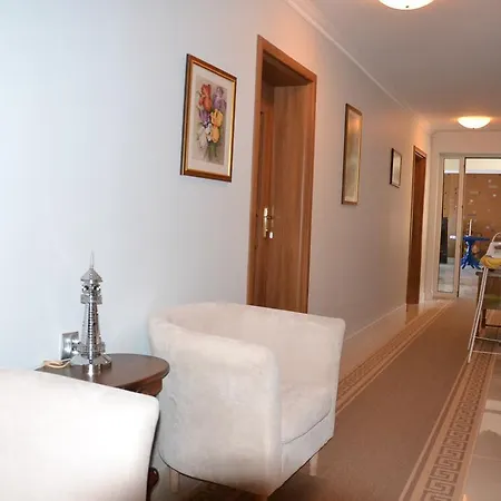 Helena B&B 웨바