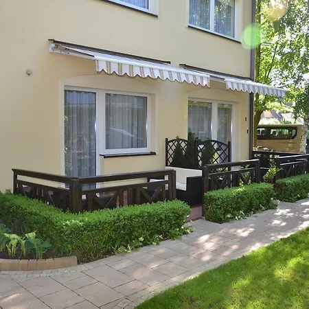 Bed & Breakfast Helena Łeba