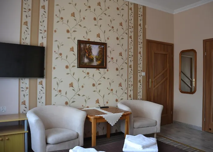 Helena Bed & Breakfast 3*